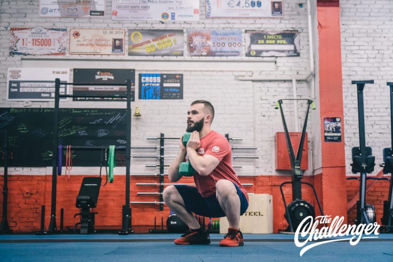 Тренировка для ягодиц: 5 крутых упражнений, которые можно делать дома. Изображение номер 7