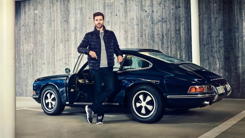 Adidas выпустил новую коллекцию совместно с Porsche. Изображение номер 2