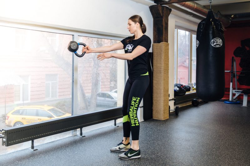 Мощная жиросжигающая тренировка, которая поможет вам похудеть. Изображение номер 6