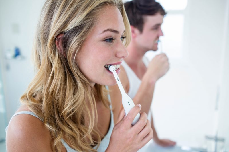 5 мифов о здоровье зубов и кариесе, в которые пора перестать верить. Изображение номер 3