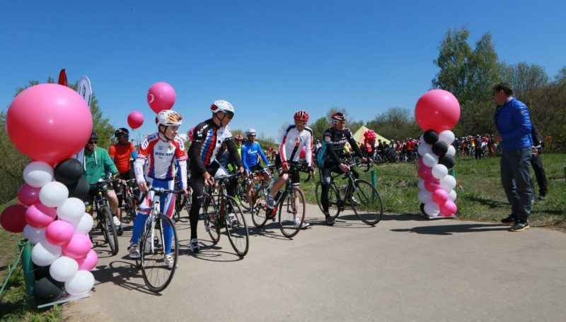 В Москве прошёл праздник «Весна. Любовь. Велоспорт». Изображение номер 2