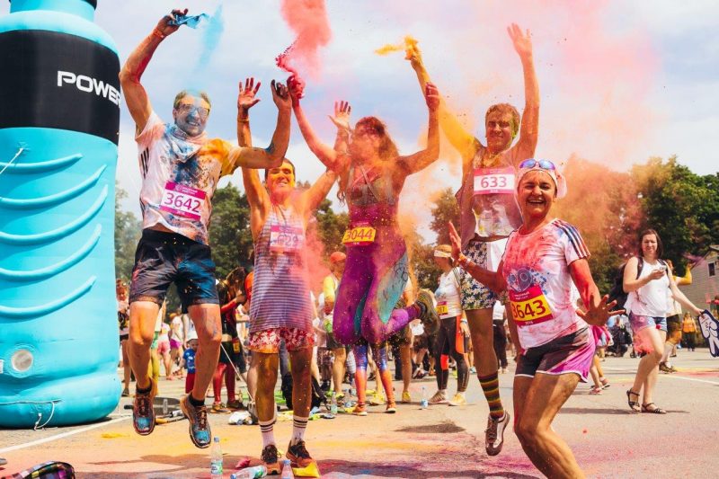 11 июня в Лужниках пройдёт Красочный забег. Изображение номер 3