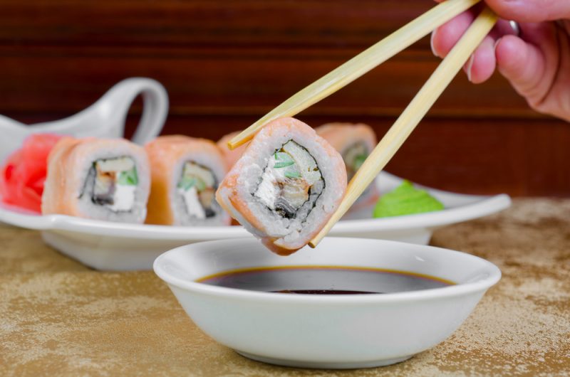 Как правильно есть суши и роллы: 5 простых секретов. Изображение номер 2