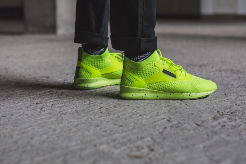 Reebok Classic представили новый пэк Zoku Runner Day Glo. Изображение номер 1