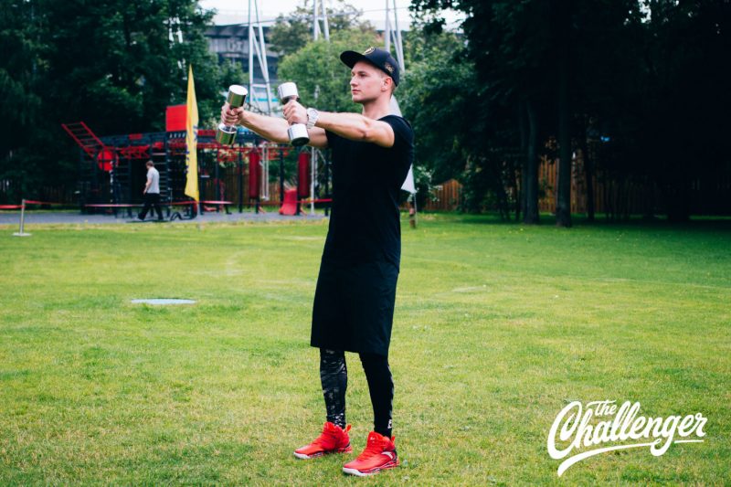 Всего 5 упражнений, которые задействуют все группы мышц и быстро подтягивают тело. Изображение номер 10