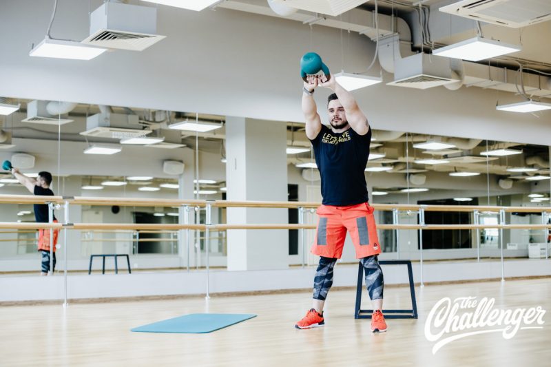 Мощная круговая тренировка, которая поможет вам избавиться от лишних килограммов. Изображение номер 7