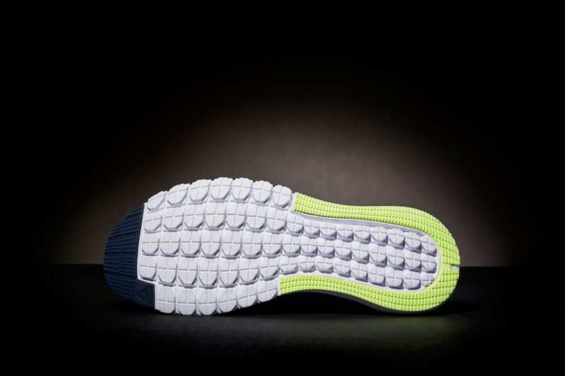 Reebok представляет обновлённую модель Print Smooth Ultraknit. Изображение номер 3