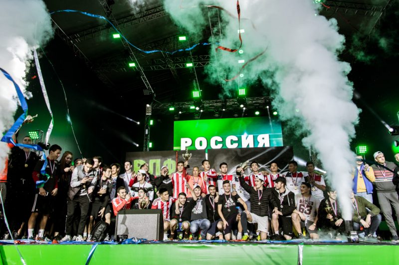 В Лужниках прошёл первый всероссийский фестиваль «Россия любит футбол». Изображение номер 8