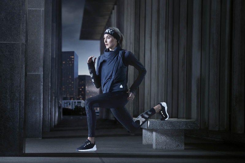 Reebok выпустил коллекцию экипировки для тренировок в тёмное время суток. Изображение номер 9 Reebok выпустил коллекцию экипировки для тренировок в тёмное время суток. Изображение номер 9