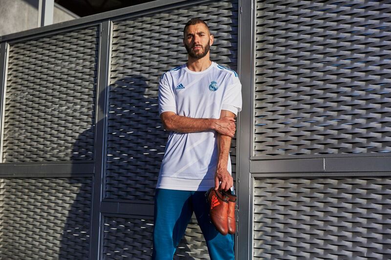 adidas представил три модели футбольных бутс в новой расцветке Pyro Storm. Изображение номер 7