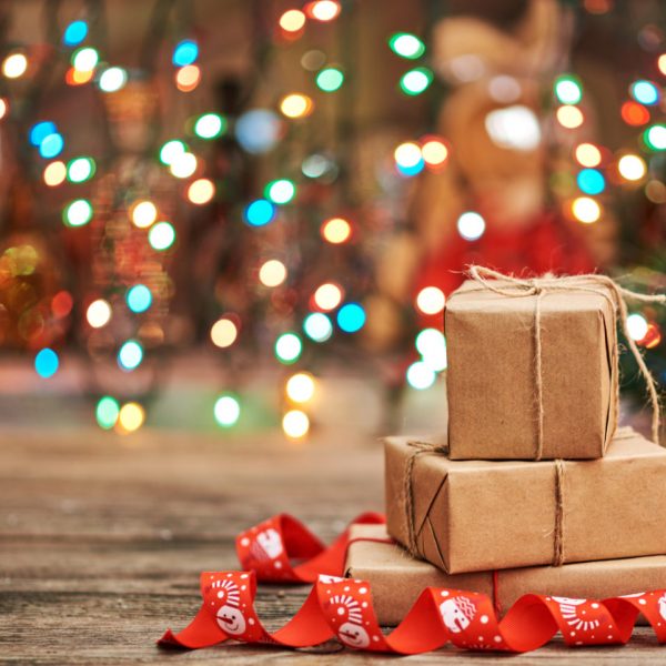 Топ-25 лучших идей недорогих подарков на Новый год