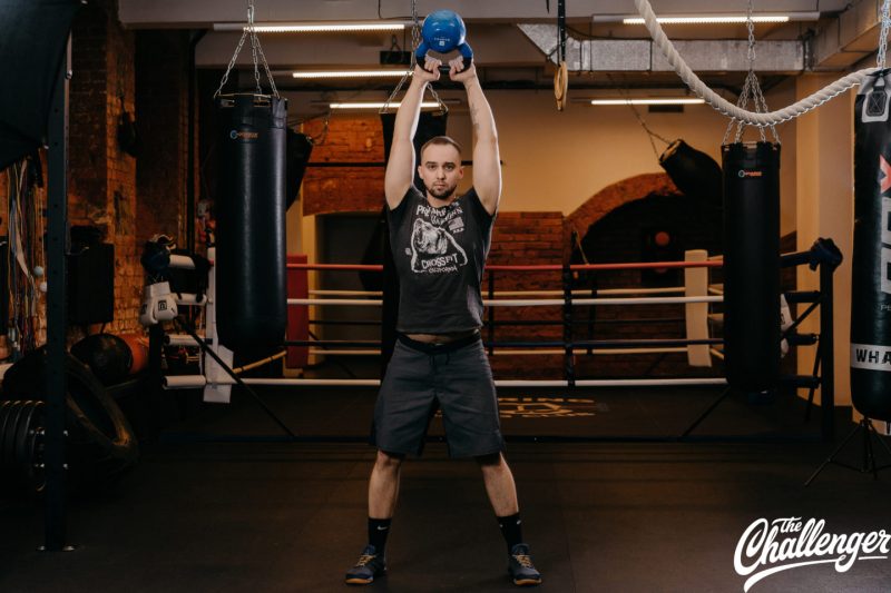 Как сногсшибательно выглядеть на Новый год: тренировка для всего тела за 15 минут. Изображение номер 8