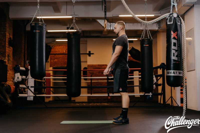 Как сногсшибательно выглядеть на Новый год: тренировка для всего тела за 15 минут. Изображение номер 9