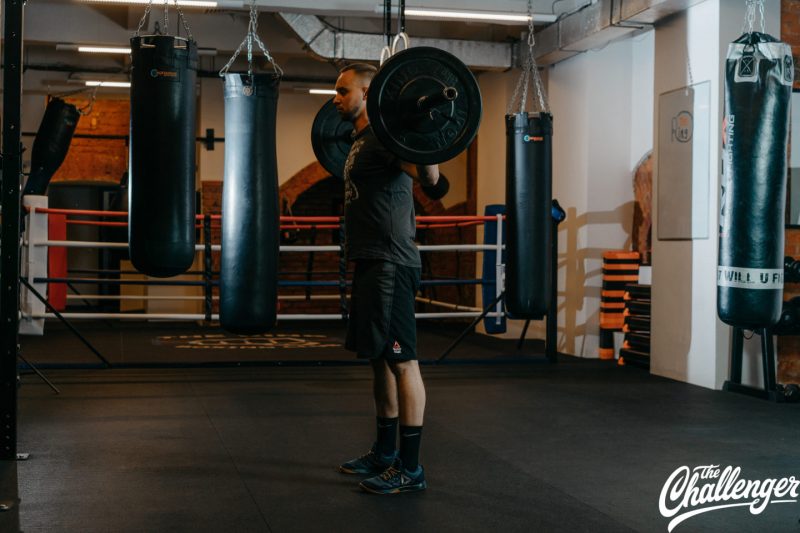 4 мощных упражнения для ног и ягодиц. Изображение номер 7