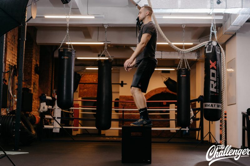 Как сногсшибательно выглядеть на Новый год: тренировка для всего тела за 15 минут. Изображение номер 16