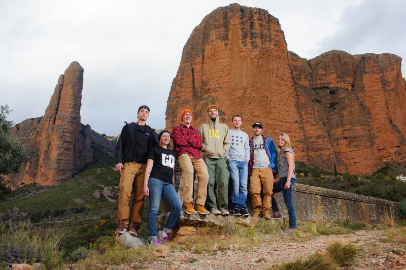 В Москве пройдёт XI церемония вручения премии «Хрустальный пик». Изображение номер 1
