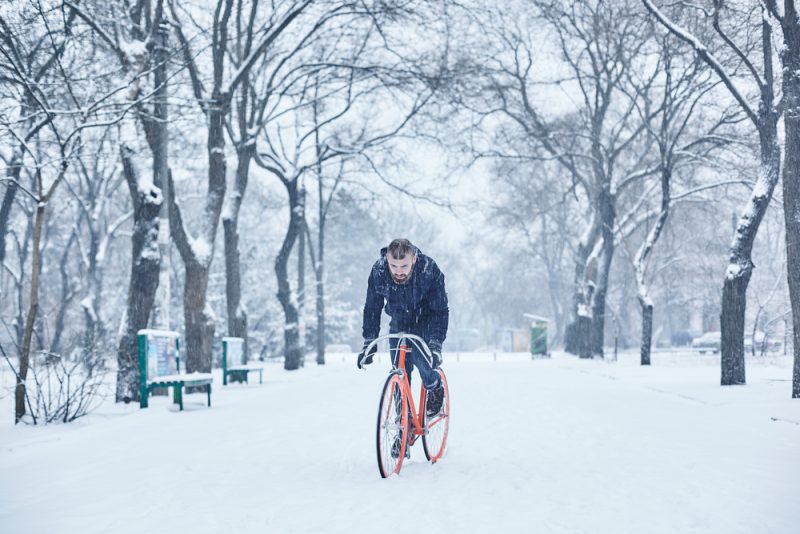 5 способов продолжать ездить на велосипеде зимой. Изображение номер 2