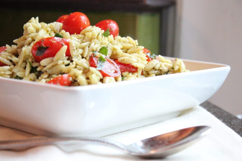 Изображение рецепта Орзо со шпинатом и помидорами черри