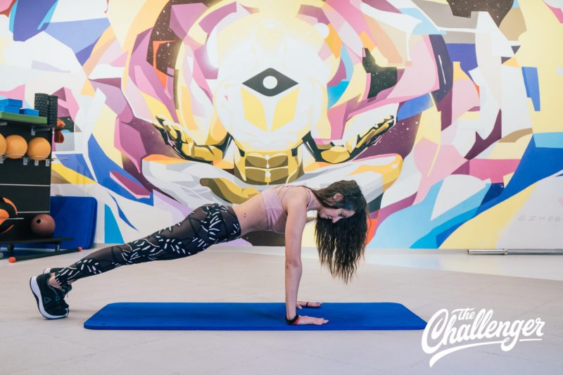 5 эффективных упражнений для пресса, которые можно делать где угодно. Изображение номер 4