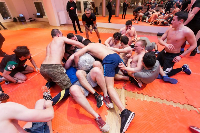 В спортивном клубе «ФитнесМания» прошёл Brutal Challenge. Изображение номер 5