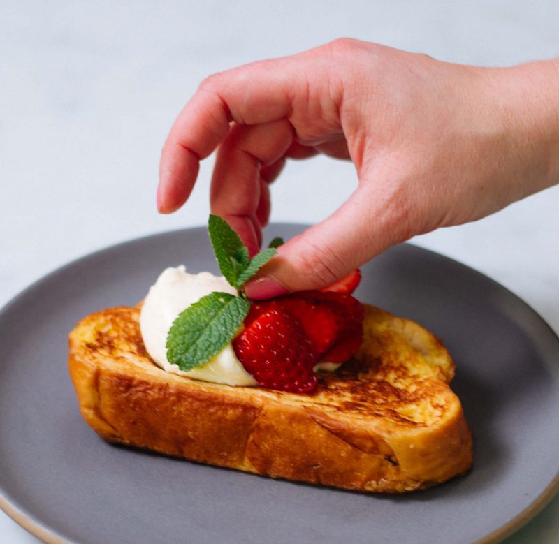 Изображение рецепта Французский тост с рикоттой и клубникой