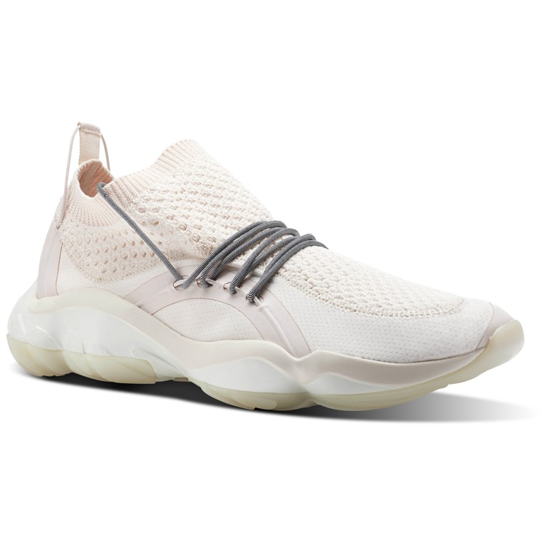 Reebok Classic представил новую модель кроссовок DMX Fusion. Изображение номер 4