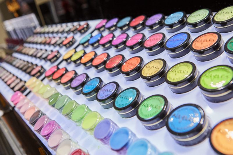 В Москве открылась выставка профессиональной косметики и оборудования для салонов красоты. Изображение номер 3