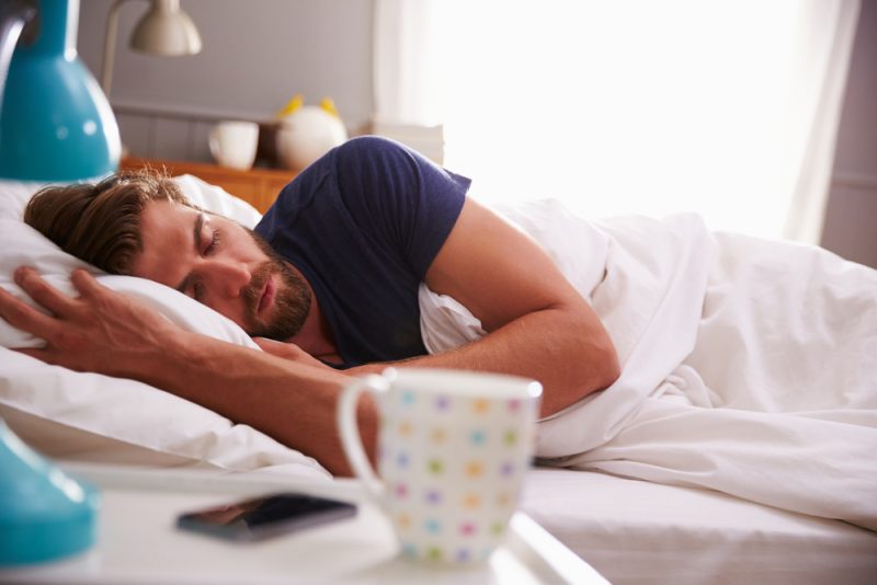 4 привычки, которые вредят сну и мешают похудеть. Изображение номер 1