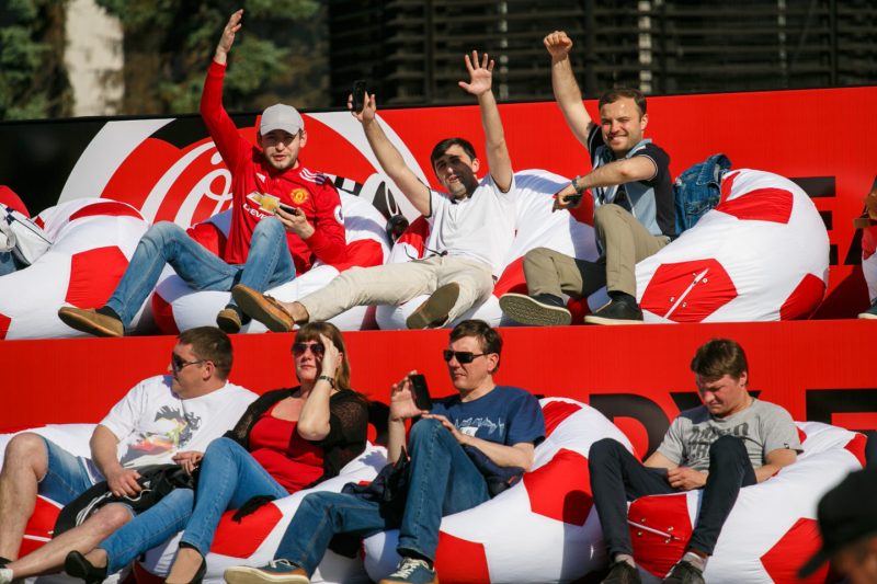 В Санкт-Петербурге открылась дополнительная футбольная фан-зона от Coca-Cola. Изображение номер 1