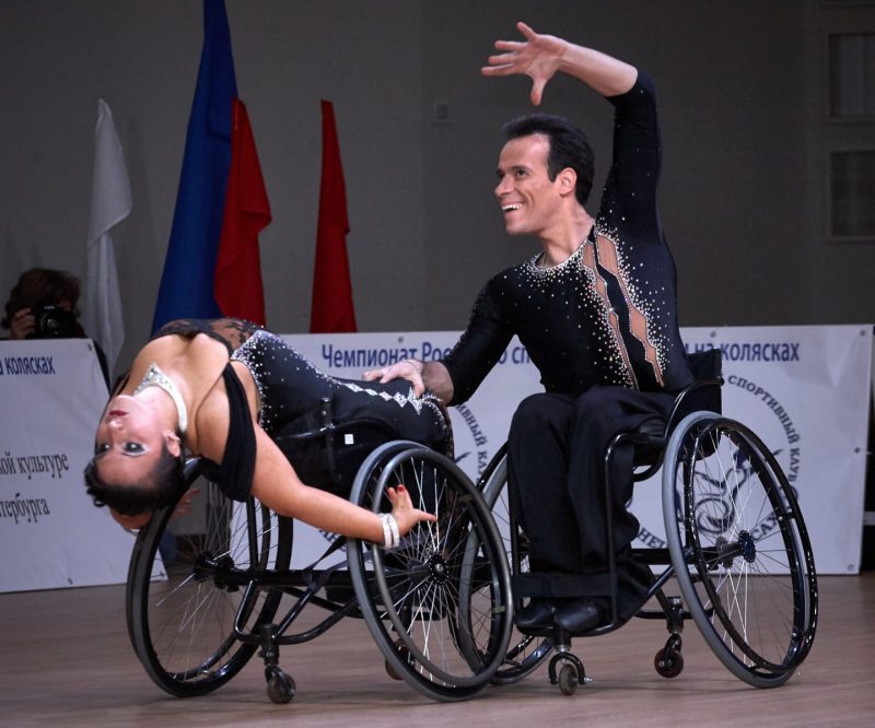 В Москве пройдут соревнования по танцам на колясках. Изображение номер 1