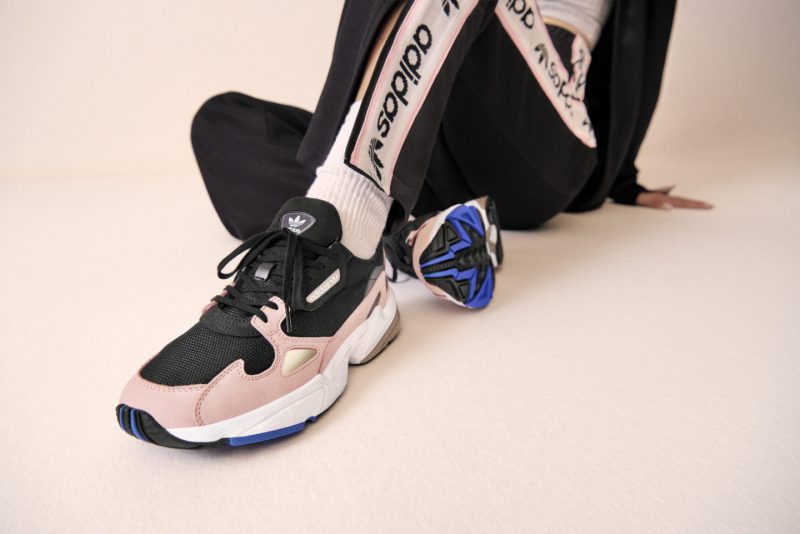 Кайли Дженнер стала лицом новой кампании adidas Originals. Изображение номер 2