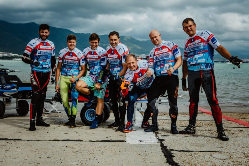 В Геленджике завершился итоговый этап чемпионат России по аквабайку. Изображение номер 5