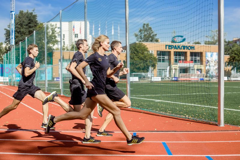 adidas представил лимитированные кроссовки adizero adios. Изображение номер 6