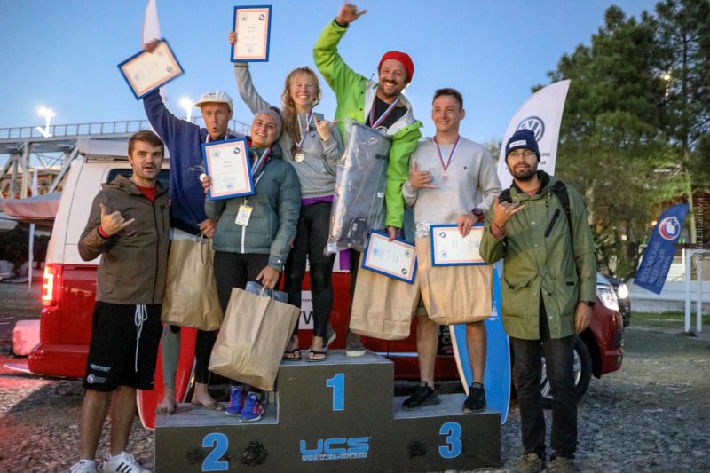 В Сочи завершился чемпионат России по сёрфингу на короткой доске. Изображение номер 3