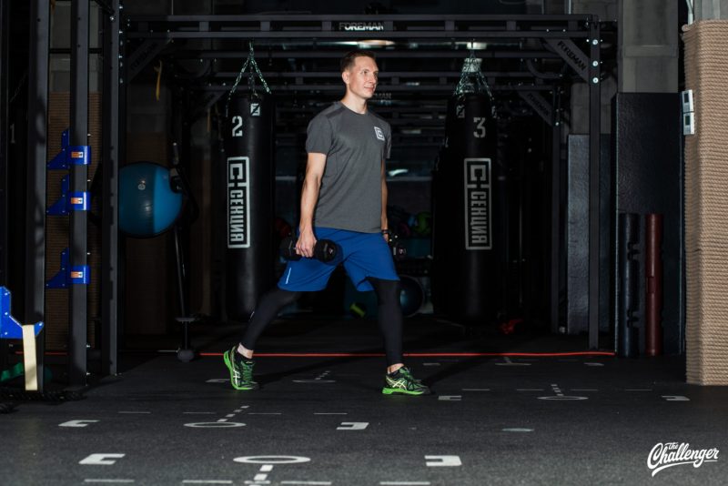 Майский челлендж: 7 упражнений для ног и ягодиц, которые действительно работают. Изображение номер 5