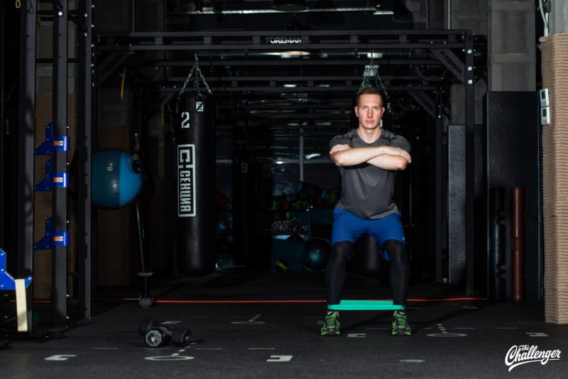 Майский челлендж: 7 упражнений для ног и ягодиц, которые действительно работают. Изображение номер 14