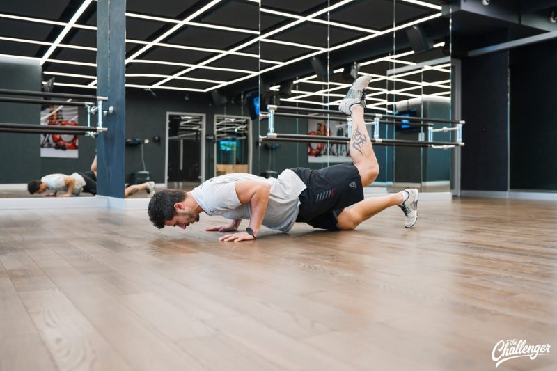 Тренировка для всего тела: 4 упражнения, которые вы ещё не делали. Изображение номер 3