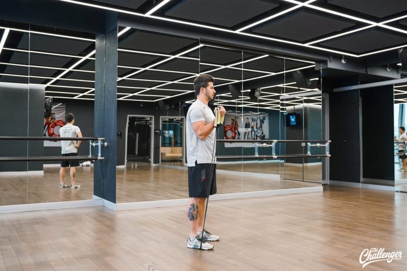 Как убрать дряблость рук: 4 упражнения. Изображение номер 7