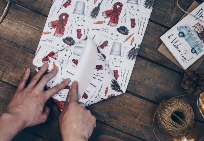 Как упаковать подарок (подробная инструкция с фотографиями). Изображение номер 18