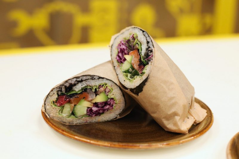 Победителем восьмого отборочного этапа стритфуд-премии Streaters стал Poke Like. Изображение номер 1