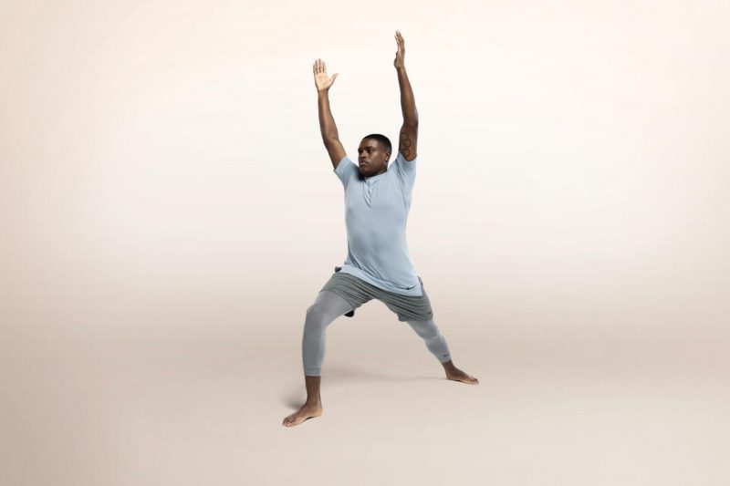 Бренд Nike выпустил первую коллекцию одежды для йоги. Изображение номер 2