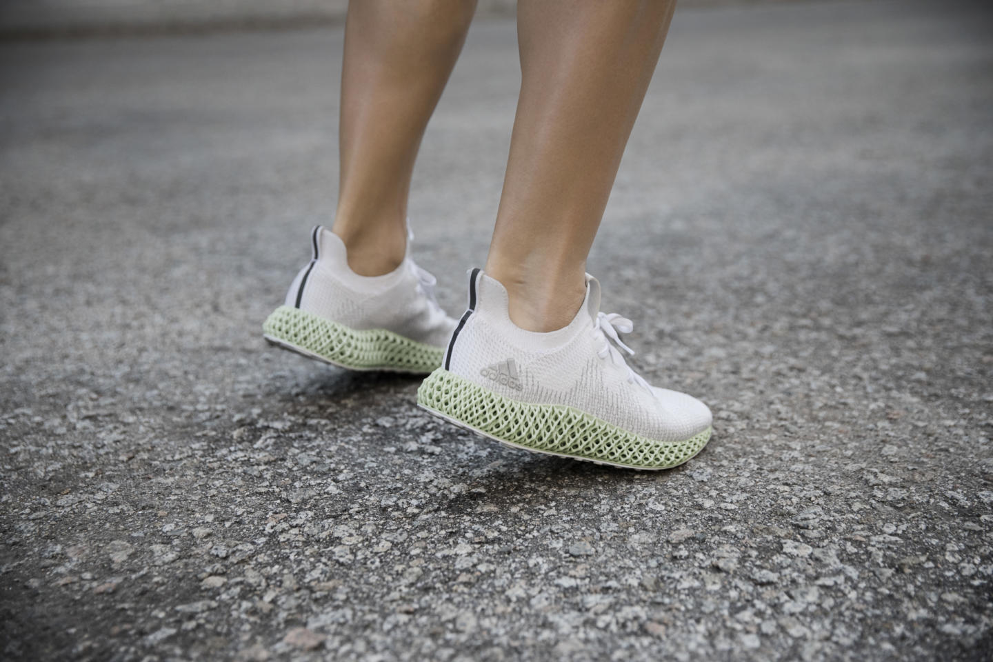 adidas представил кроссовки, напечатанные на 3D-принтере. Изображение номер 1