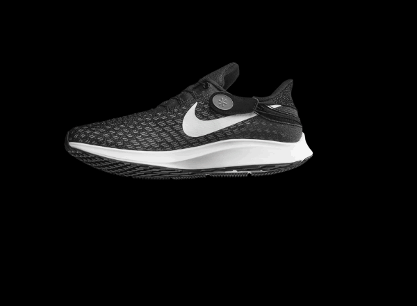 Nike представил кроссовки с новой шнуровкой FlyEase. Изображение номер 1