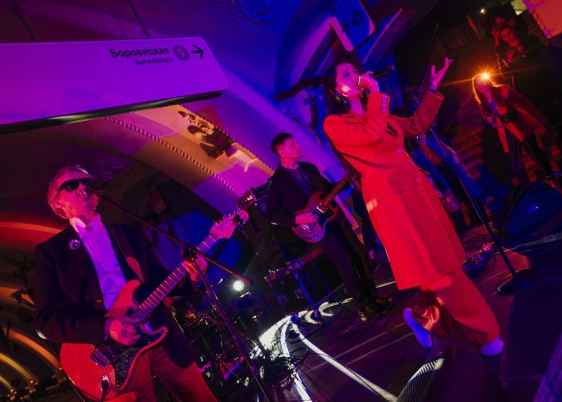 В московском метро запустили музыкально-образовательный проект «Привет, Москва». Изображение номер 4