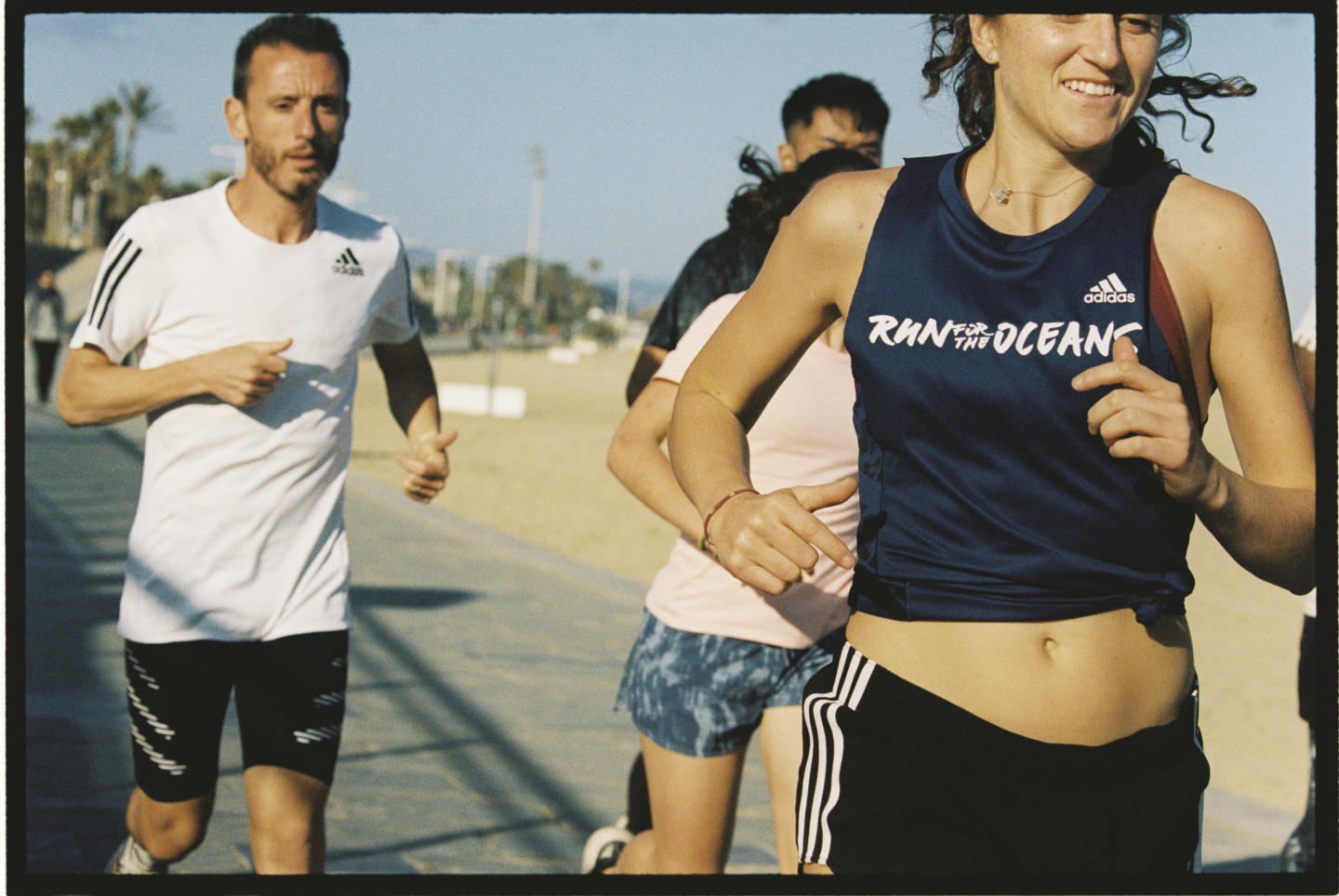 adidas и Parley for the Oceans проведут благотворительные забеги Run For The Oceans. Изображение номер 1
