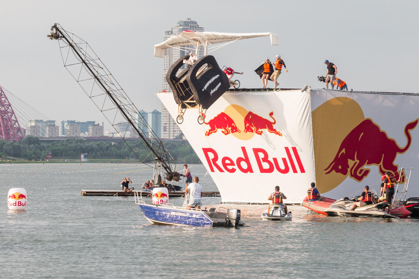 В Крылатском пройдёт Red Bull Flugtag 2019 TheChallenger.ru