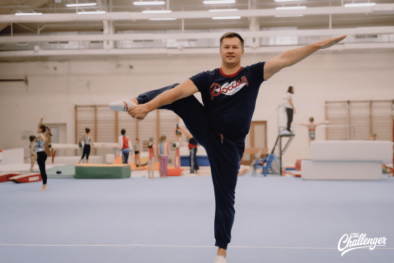 Упражнения дня: гимнастическое приветствие от олимпийского чемпиона Алексея Немова. Изображение номер 2
