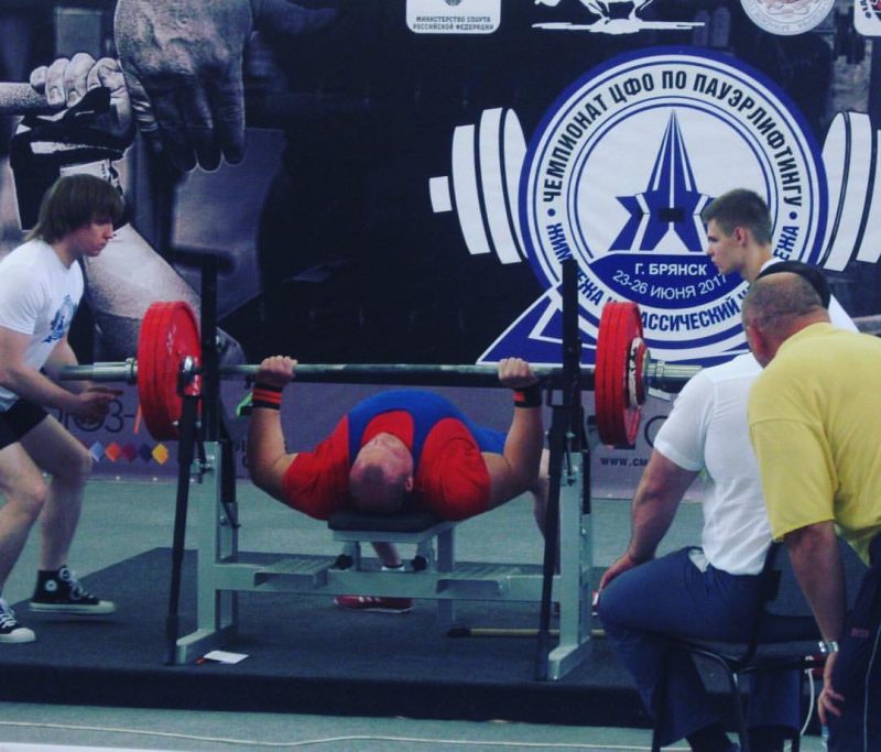 «Сдаваться не в моих правилах»: как Сергей Карнаухов сбросил 100 кг и стал чемпионом в жиме штанги лёжа. Изображение номер 4