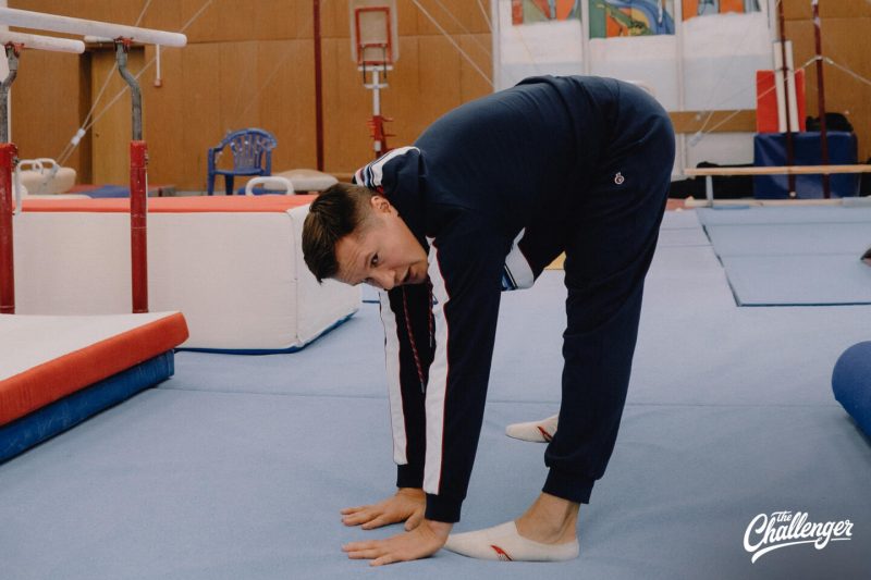 10 эффективных упражений на растяжку от олимпийского чемпиона Алексея Немова. Изображение номер 10