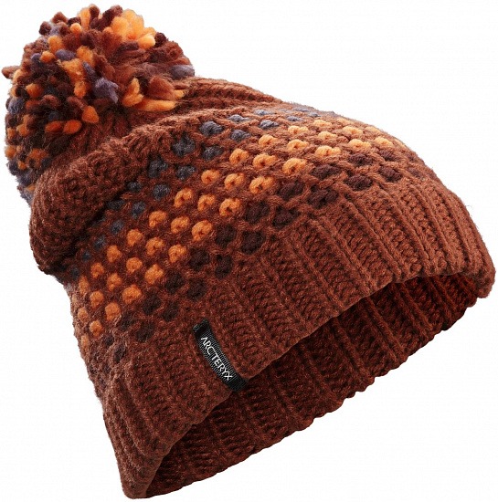 Тёплые и стильные шапки: 7 вариантов для холодной погоды. Изображение номер 1